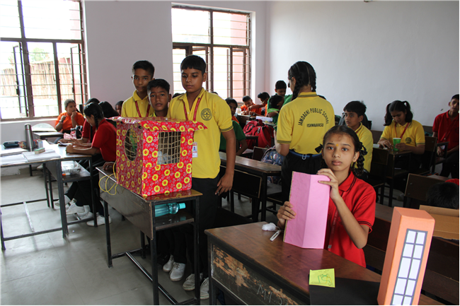 Image caption 4